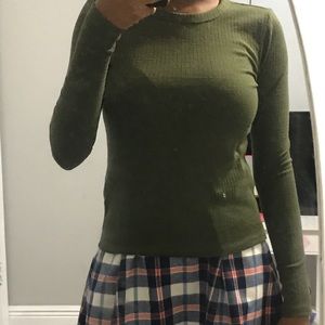 Simplistic long sleeve olive green top
